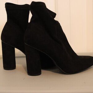 A New Day faux suede ankle boot size 10 4 in Round Heel